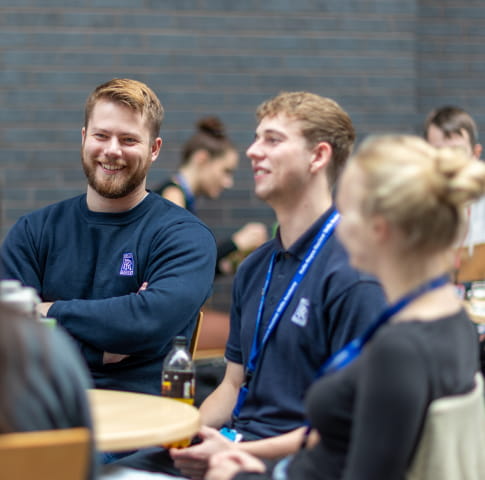 Internships & graduates